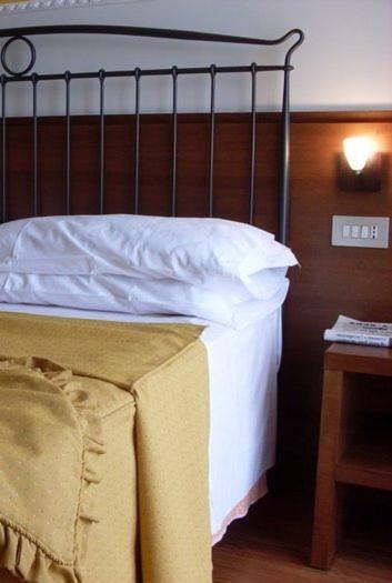 Hotel Isola Di Lauria ラウリーア・インフェリオーレ 部屋 写真